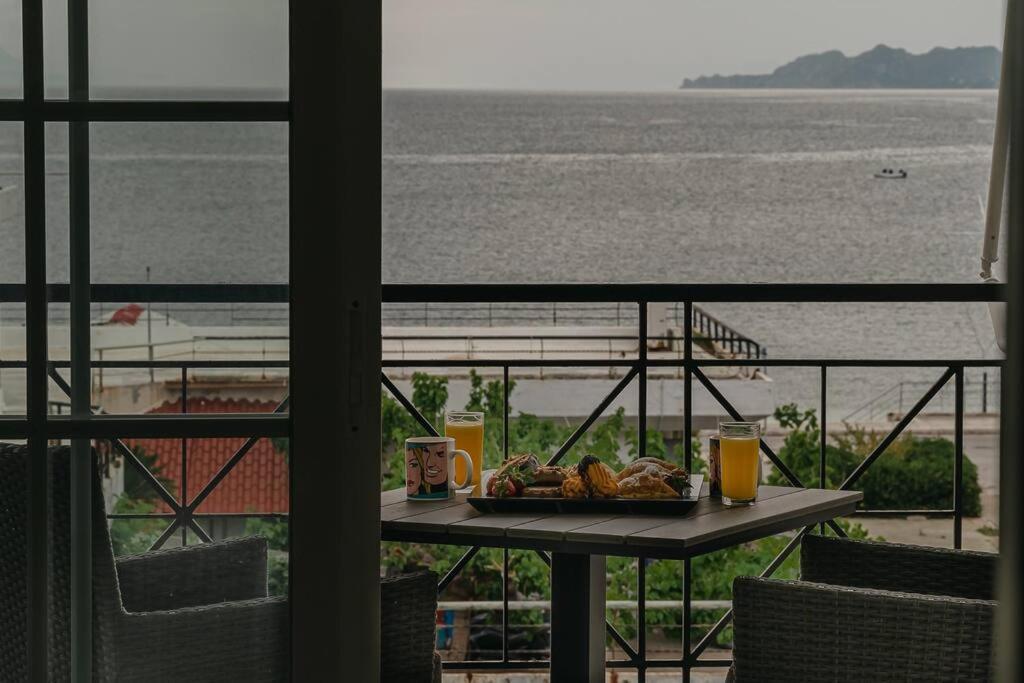לוטראקי Sea View Apartment "Elise" מראה חיצוני תמונה